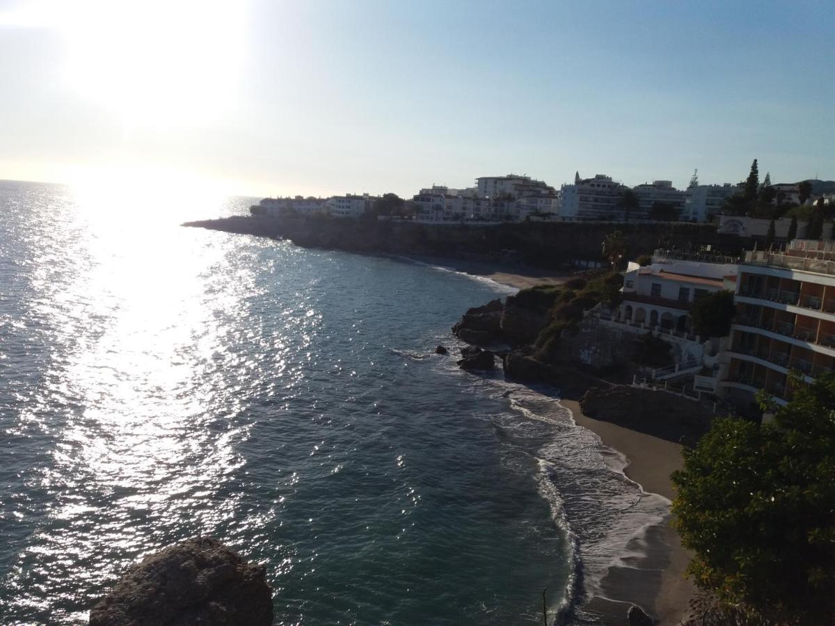 Playa Torrecilla Piscina Centro 2 Habitaciones Nerja Eksteriør bilde